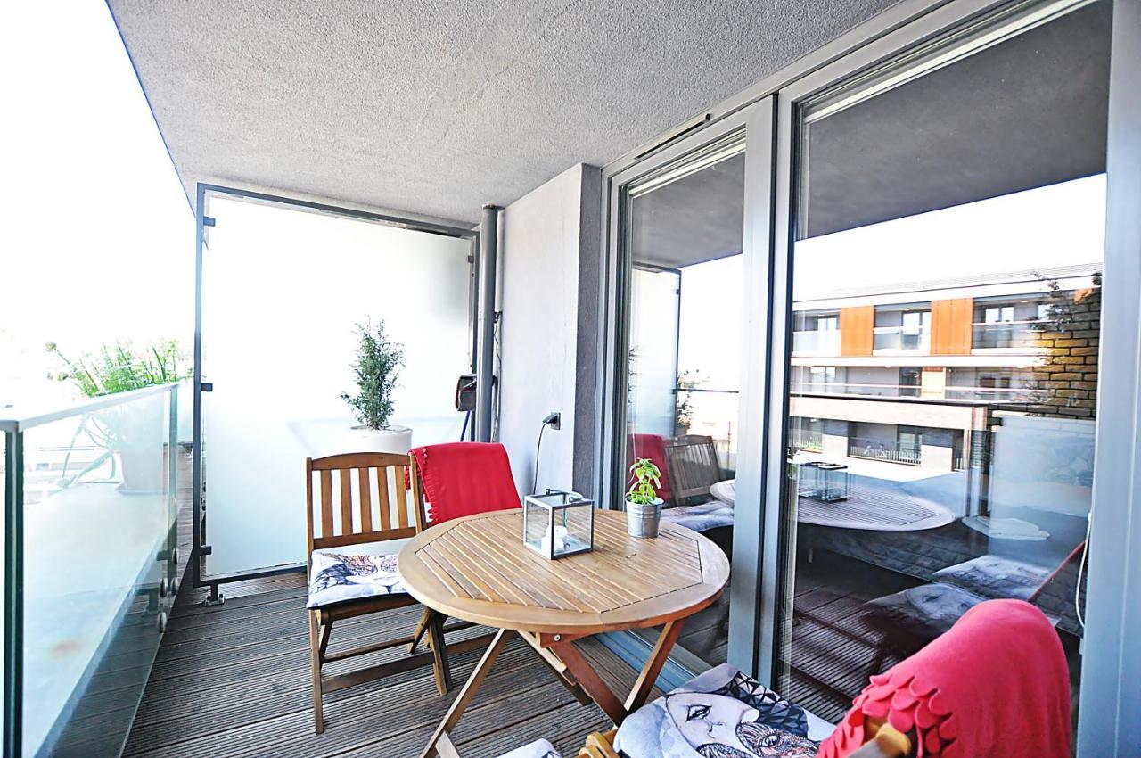 Designomania Apartments - Nadwislanska 11 Краків Екстер'єр фото